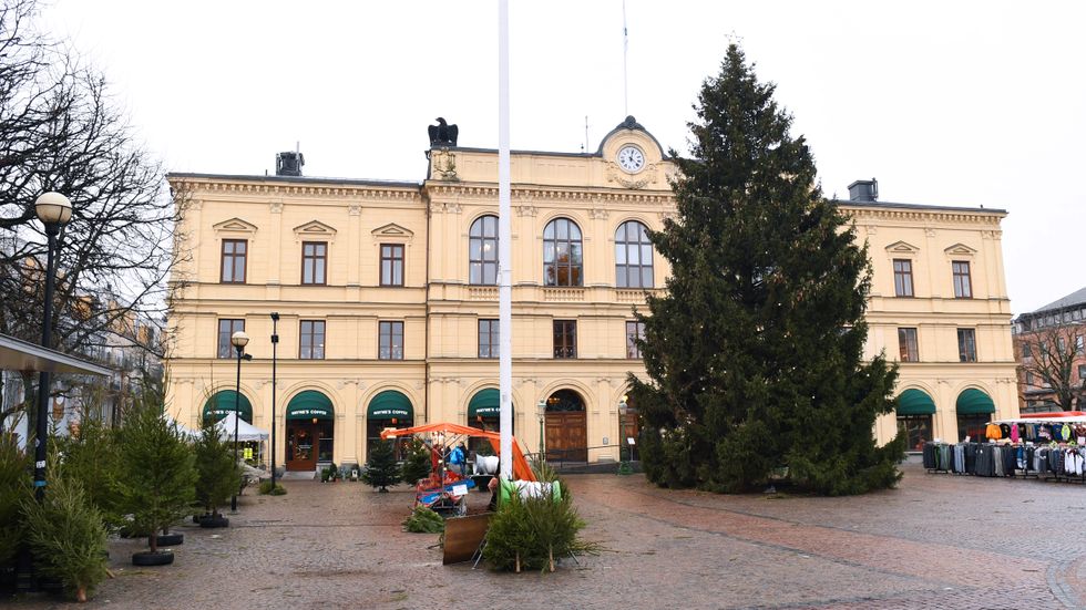 En tidigare S-politiker i Värmland dömdes på onsdagen av Värmlands tingsrätt för två våldtäkter. Straffet bestämdes till tre år och fyra månaders fängelse. Arkivbild.