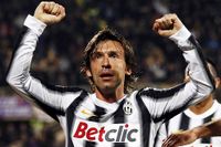 Andrea Pirlo firar efter Juventus seger mot Fiorentina.