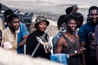 I slutet av april skedde en kraftig ökning av antalet migranter som tog sig till Lampedusa. Den absoluta majoriteten var människor från Afrika söder om Sahara. 