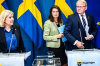 Ann Linde (S), statsminister Magdalena Andersson (S) och försvarsminister Peter Hultqvist (S).