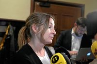 Advokat Matilda Matilda Bergström i samband med fredagens häktningsförhandlingar i Stockholms tingsrätt. Fyra misstänkta personer har begärts häktade i ärendet om Statens fastighetsverk.