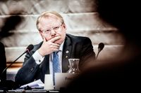 Försvarsminister Peter Hultqvist (S) KU-anmäls.