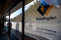 För närvarande har över 433 000 svenskar ett skuldsaldo hos Kronofogden
