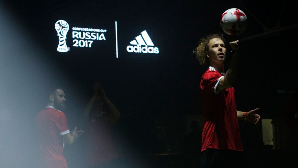 Ryska tv-tittare riskerar att missa fotbolls-VM. Arkivbild.