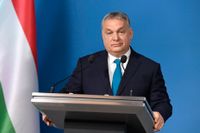 Ungerns premiärminister Viktor Orbán kan komma att byta partigrupp i EU. Arkivfoto.