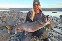 Maria Johansson fångade en fisk som vägde hela 13 975 gram. Längden var 104 centimeter och omkretsen 62 centimeter.