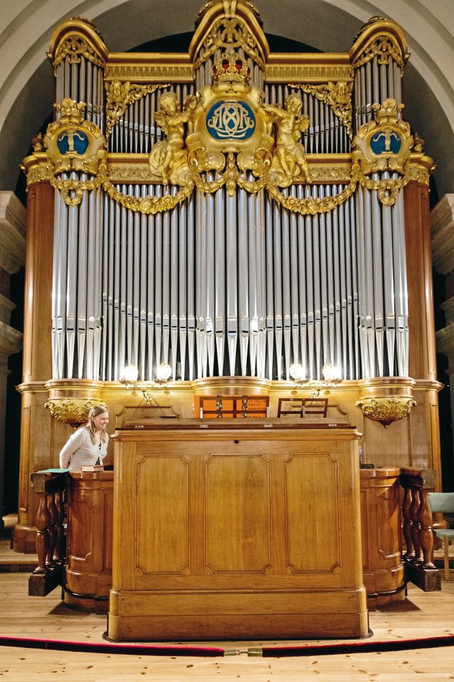 ”Orgeln är en stor maskin, som ett levande hus”, säger Casimir.