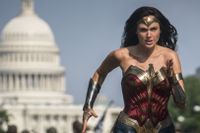 När HBO Max lanseras i Sverige ska det ta 45 dagar för Warner Bros-filmer att göras tillgängliga på tjänsten efter biopremiär. "Wonder Woman" med Gal Gadot är en av Warner Bros stora succéer på senare tid. Pressbild.