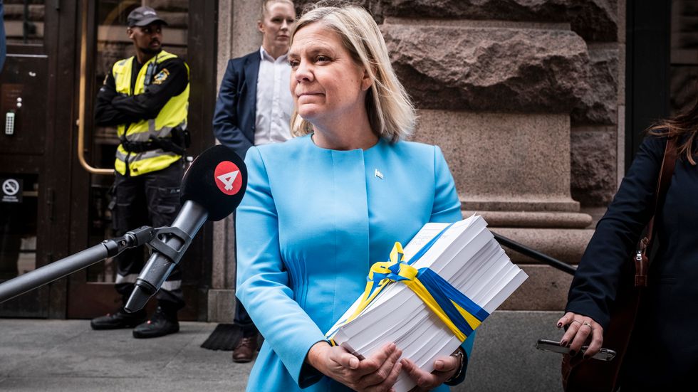 Magdalena Andersson presenterar sossepolitik.