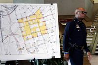 Dallas polischef David Brown bad sin personal att snabbt hitta en metod att stoppa den misstänkte krypskytten.
