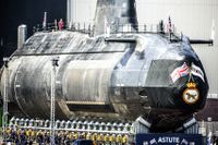 Den första atomdrivna ubåten av Astute-klass rullades ut 2007 hos BAE Systems i Cumbria, Storbritannien. Om några år ingår de i Australiens marina försvar.