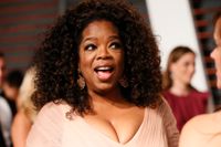 Mediemogulen Oprah Winfrey har köpt 10 procent av aktierna i Viktväktarna. Prislappen landade på 43 miljoner dollar för 6,5 miljoner aktier och hon har en option att köpa 3,5 miljoner till.