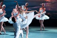 ”Svansjön” med baletten vid Nationaloperan i Kiev.