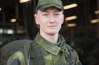 Soldat Jonathan Varg på ledningsregementet i Enköping.