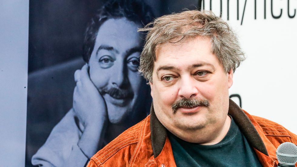 Poeten och regimkritikern Dimitrij Bykov låg i koma i fem dagar 2019, har det avslöjats.