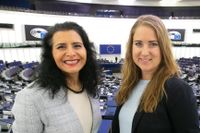 Abir Al-Sahlani och Emma Wiesner är Europaparlamentariker för Centerpartiet. 
