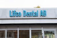Lifco är grossister av tandvårdsprodukter och har kontor i Enköping.