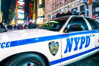 Ett par misstänks för penningtvätt av kryptovaluta. Polisen i New York utreder nu ärendet.