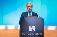 Norges Bank, med Øystein Olsen, räknar med att behöva höja styrräntan igen i mars. Arkivbild