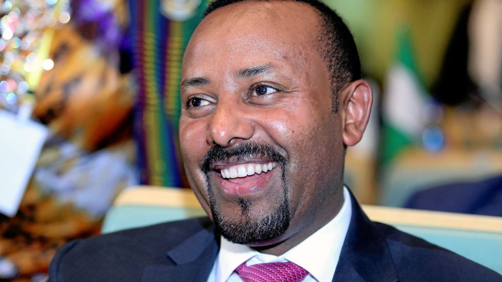 Abiy Ahmed har kallats för ”Afrikas Obama”. Sedan han 2018 valdes till Etiopiens premiärminister har han i rekordfart lyft censuren, lovat fria val och släppt 6 000 politiska fångar.