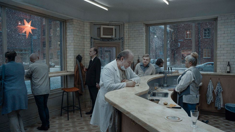 Roy Anderssons film "Om det oändliga" prisas av Europeiska filmakademin. Pressbild.