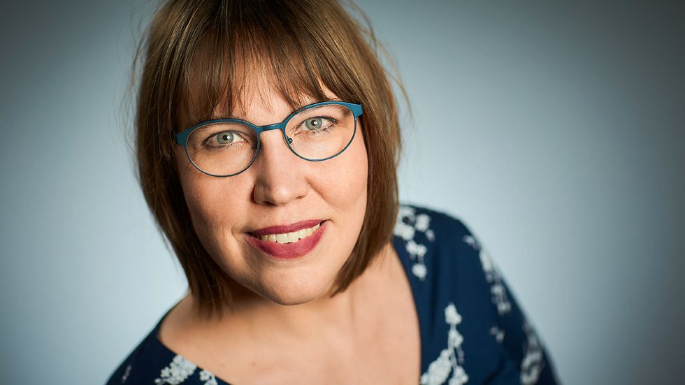 Angelica Öhrn är en av de författare som har nominerats till Slangbellan i år. Pressbild.