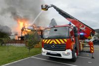 Minst elva personer omkom vid en svår brand i Wintzenheim i Frankrike.