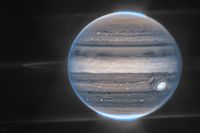 Unika rymdbilder visar Jupiter på ett sätt som inte varit möjligt tidigare.