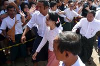 Aung San Suu Kyis parti NLD ser ut att bli stora valvinnare, men själv kan hon inte bli president.
