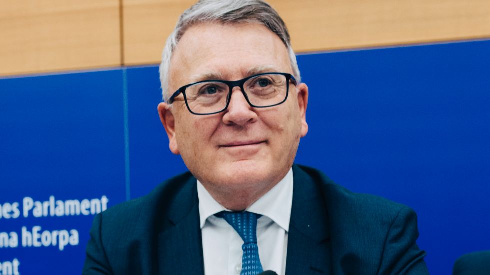 Nicolas Schmit är EU-kommissionär med ansvar för syssel­sättning och sociala rättigheter.