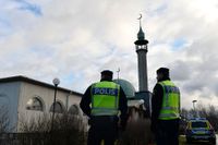 Efter den senaste tidens attentat mot moskéer kommer nu polisen och Säpo att höja bevakningen för att trygga religionsfriheten.