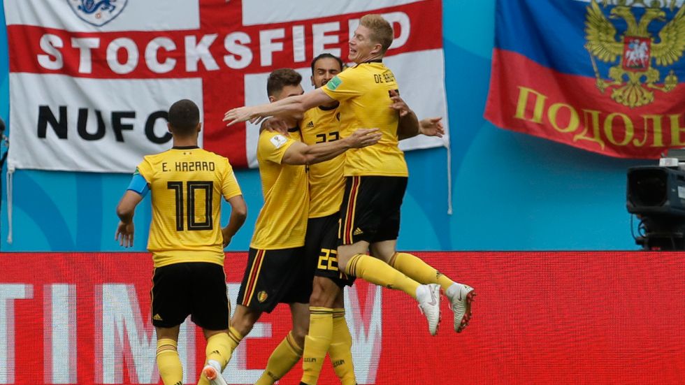 Belgien firar Thomas Meuniers mål.
