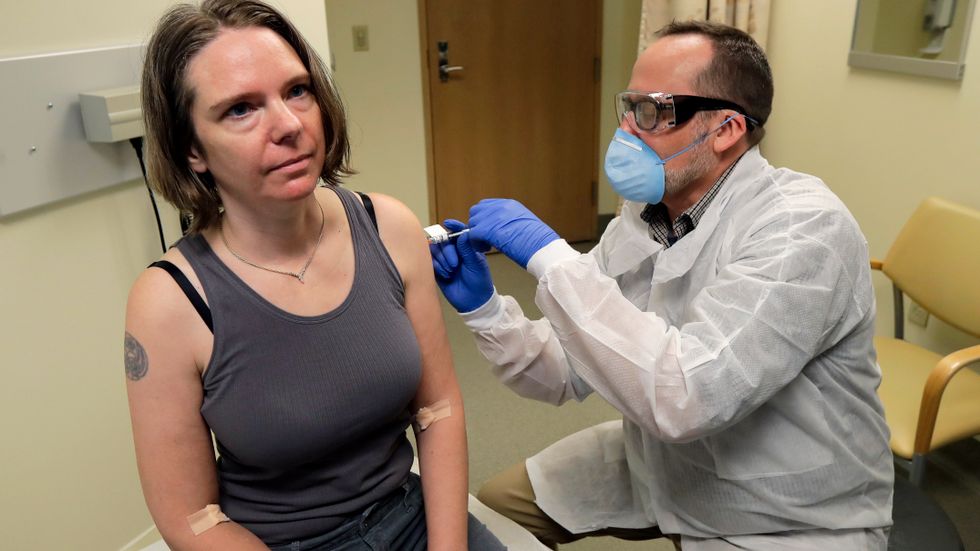 43-åriga Jennifer Haller i Seattle, USA, var i mitten av mars först ut i landet med att testa ett möjligt vaccin.