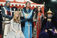 Brian de Bois-Guilbert (Sam Neill), Lady Rowena (Lysette Anthony), Wilhelm av Ivanhoe (Anthony Andrews), Rebecca (Olivia Hussey) och Isaac av York (James Mason).