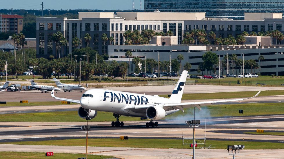 Ett Finnair-plan landar på Tampas internationella flygplats i Florida, USA. Arkivbild.
