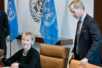 Utrikesminister Margot Wallström (S) och Sveriges FN-ambassadör Olof Skoog. 
