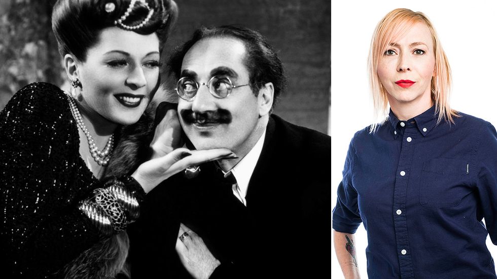 ”Jag vill inte vara med i en klubb som skulle acceptera mig som medlem”, sa Groucho Marx. Orden kan enligt Jenny Jägerfeld ge en ledtråd till brevskrivarens situation. Här Marx med Lisette Verea i ”A Night In Casablanca” (1946).