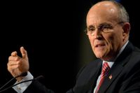 Även andra kvinnor än porrfilmsstjärnan Stormy Daniels kan ha fått betalt för att hålla tyst om USA:s president Donald Trump, uppger hans juridiska rådgivare Rudy Giuliani.