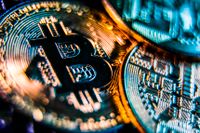 På fredagen handlades Bitcoin till en kurs runt 282 000 kronor. 