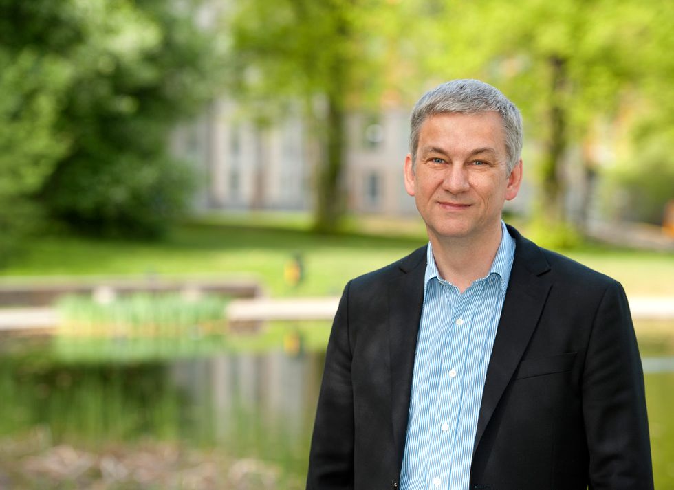 Mats Engström (född 1960) har arbetat med miljöfrågor sedan 1980-talet, bland annat på miljödepartementet. Han har även varit ledarskribent på Aftonbladet och chefredaktör på Ny Teknik.