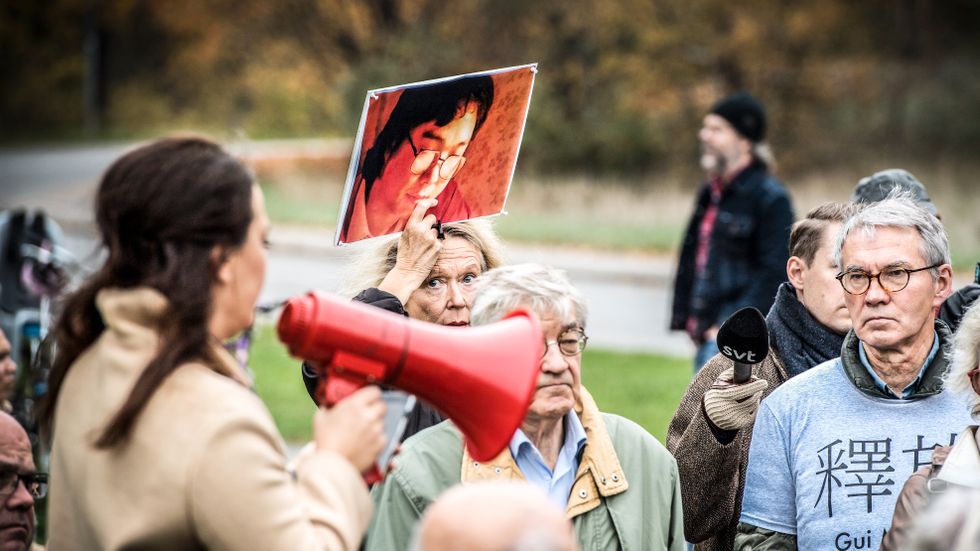Stödmanifestation för Gui Minhai utan för Kinas ambassad i Stockholm, 17 oktober 2018.
