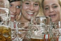 Fler kvinnor dricker än tidigare i historien och fler kommer därför att behöva sluta dricka.