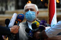 Irans utrikesminister Javad Zarif var en av de diplomater som under fredagen besökte förödelsens Beirut.