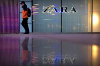Spanska Inditex, som bland annat äger klädkedjan Zara, ökade vinsten under första kvartalet. Arkivbild.