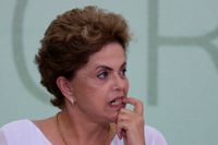 Brasiliens folkvalda president Dilma Rousseff riskerar att bli avsatt av parlamentet.