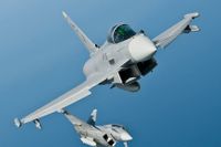 Airbus drar sig ur försöket att sälja Eurofighter till Kanada. Saab och Gripen är än så länge kvar i upphandlingen.