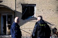 Något exploderad e i ett lägenhetshus i Uppsala under natten mot onsdag.