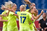 Seger står det på tröjan, seger blev det också i matchen. Sverige är klart för OS-semifinal i fotboll efter kvartsfinalseger mot Japan.