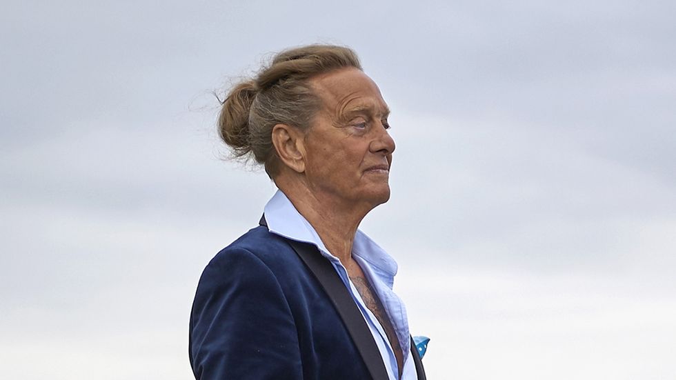  Björn Ranelid är författare, tidigare lärare. För romanen ”Synden” (1994) vann han Augustpriset. Han har även tävlat i ”Let’s dance”.