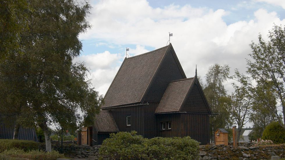 Hedareds kyrka i Västergötland, den enda bevarade svenska stavkyrkan.